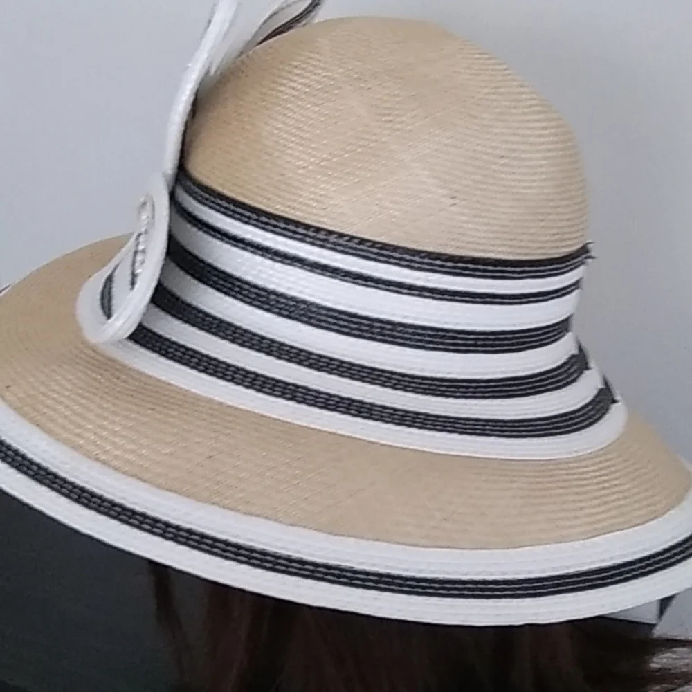 Church hat - Picture 3 of 6